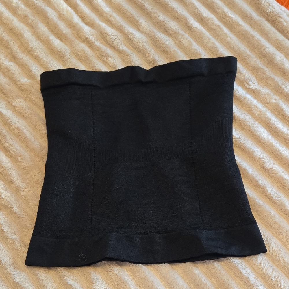 Women's Black Strapless Knit Tube Top 🖤